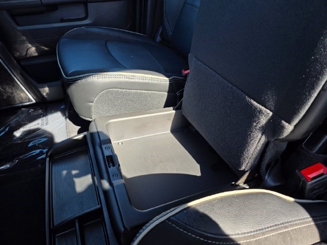Certified Used 2024 Diamond Black Crystal Pearlcoat Ram Laramie image 24