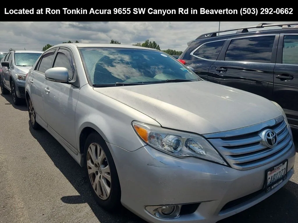 2011 Toyota Avalon Avalon's photo
