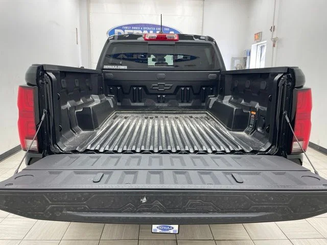 2026 Chevrolet Colorado Z71 - Photo 13