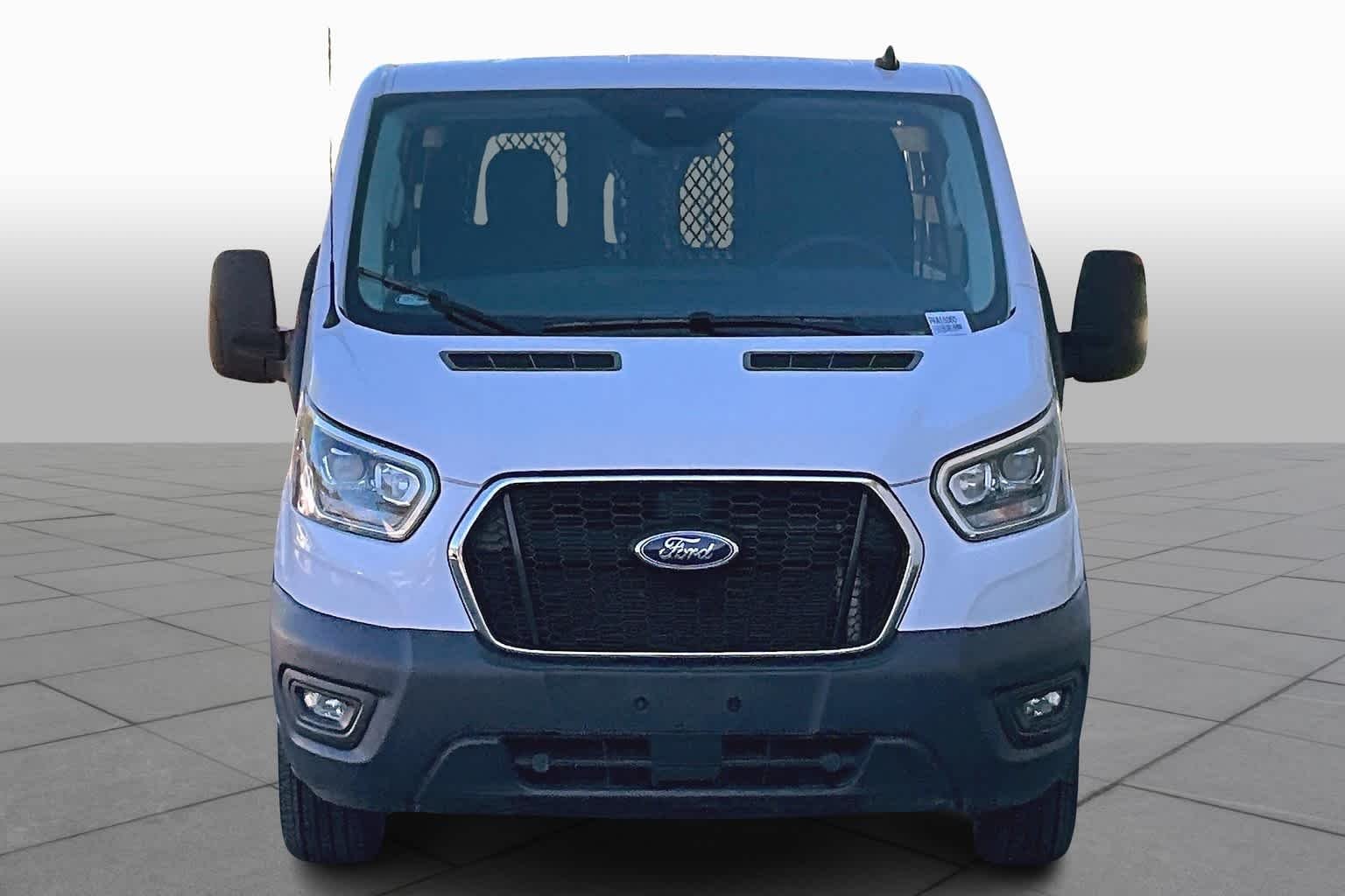 Used 2023 Oxford White Ford  image 3