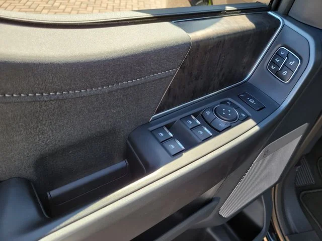 New 2026 Black Metallic Ford Lariat image 18