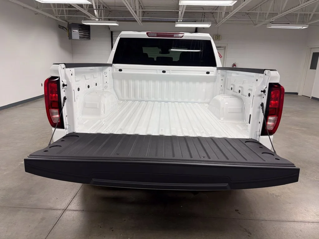 2026 GMC Sierra 1500 Pro - Photo 17