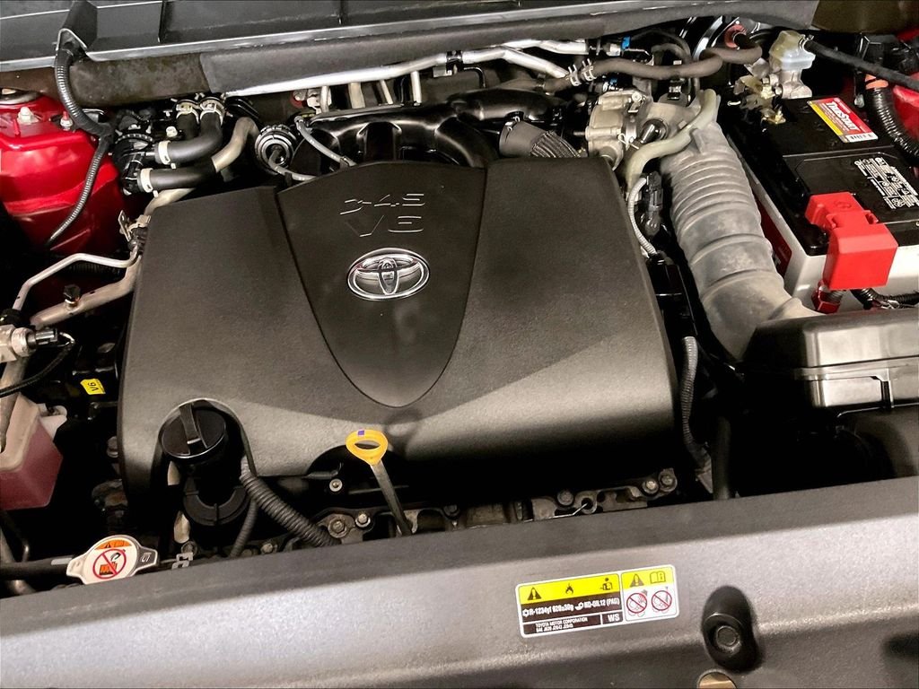 Used 2022 Red Toyota XLE image 35