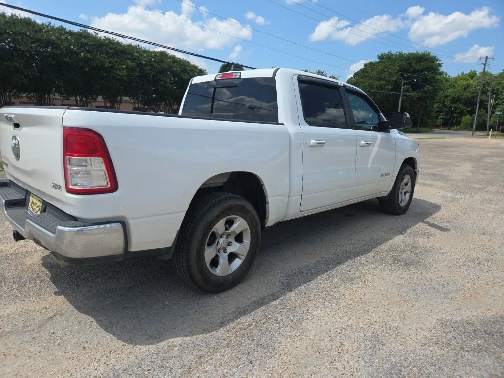 Used 2019 Bright White Clearcoat Ram Big Horn/Lone Star image 10