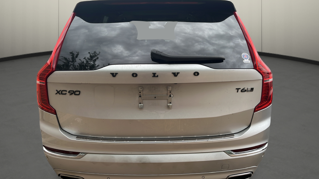 Used 2019 Silver Volvo T6 Inscription image 6