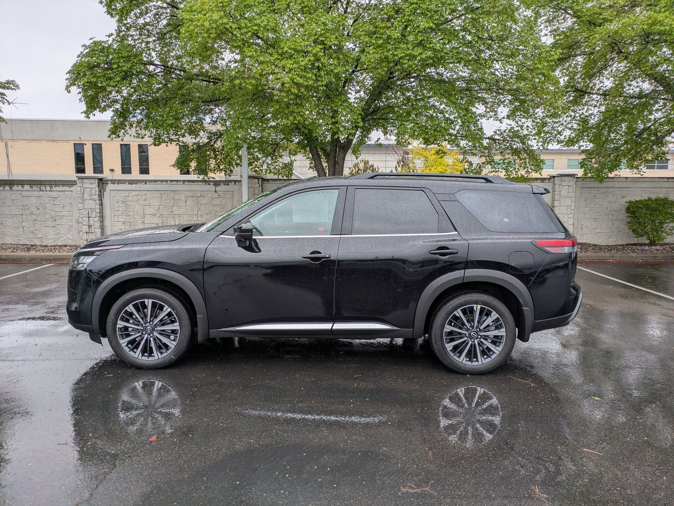 New 2026 Super Black Nissan Platinum image 7