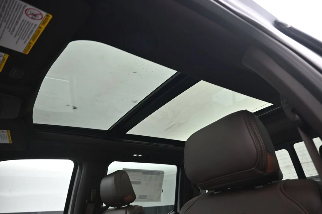 New 2027 Oxford White Ford King Ranch image 11