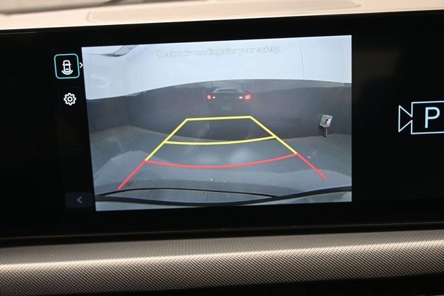 Used 2024 Gray Hyundai SEL image 26