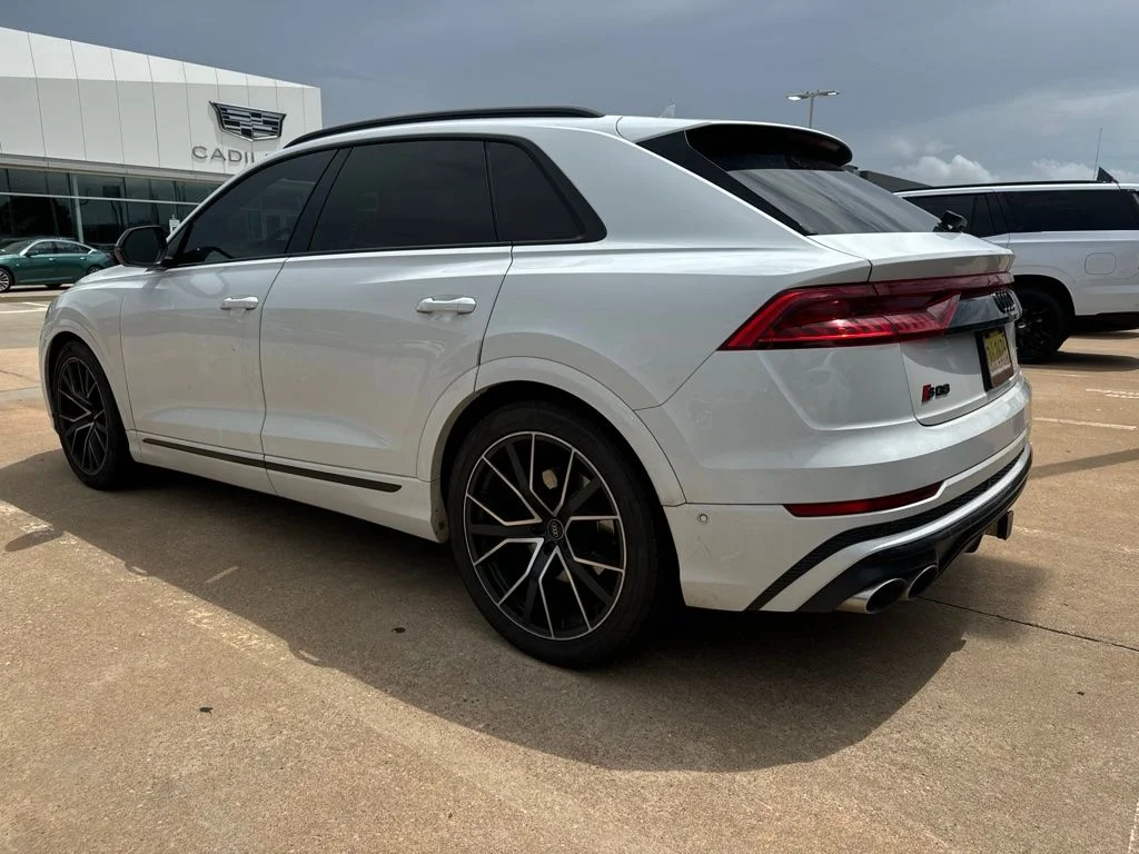 Used 2021 White Audi 4.0T Prestige image 4
