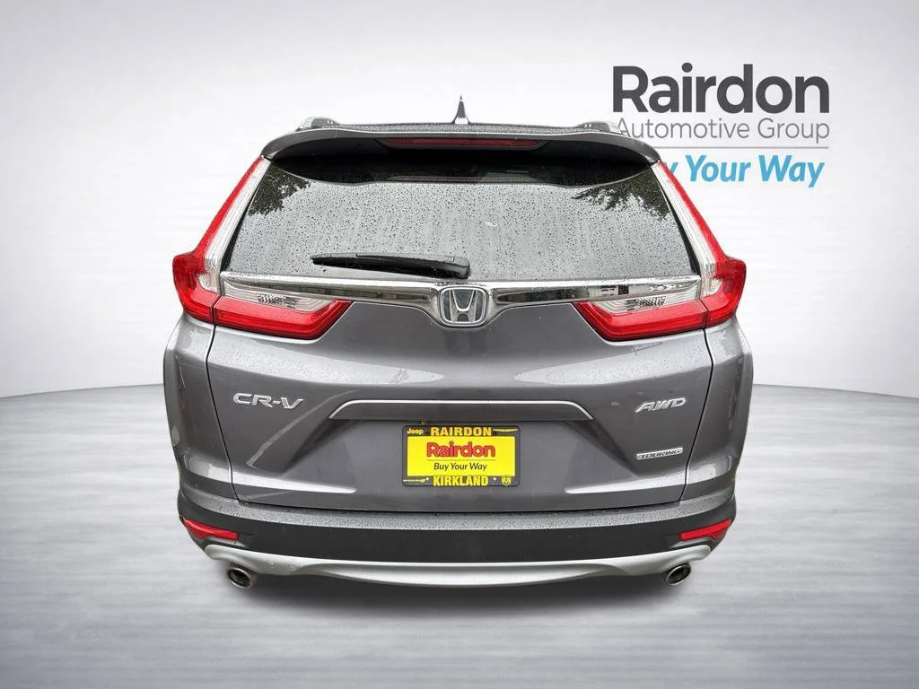 Used 2019 Modern Steel Metallic Honda Touring image 6