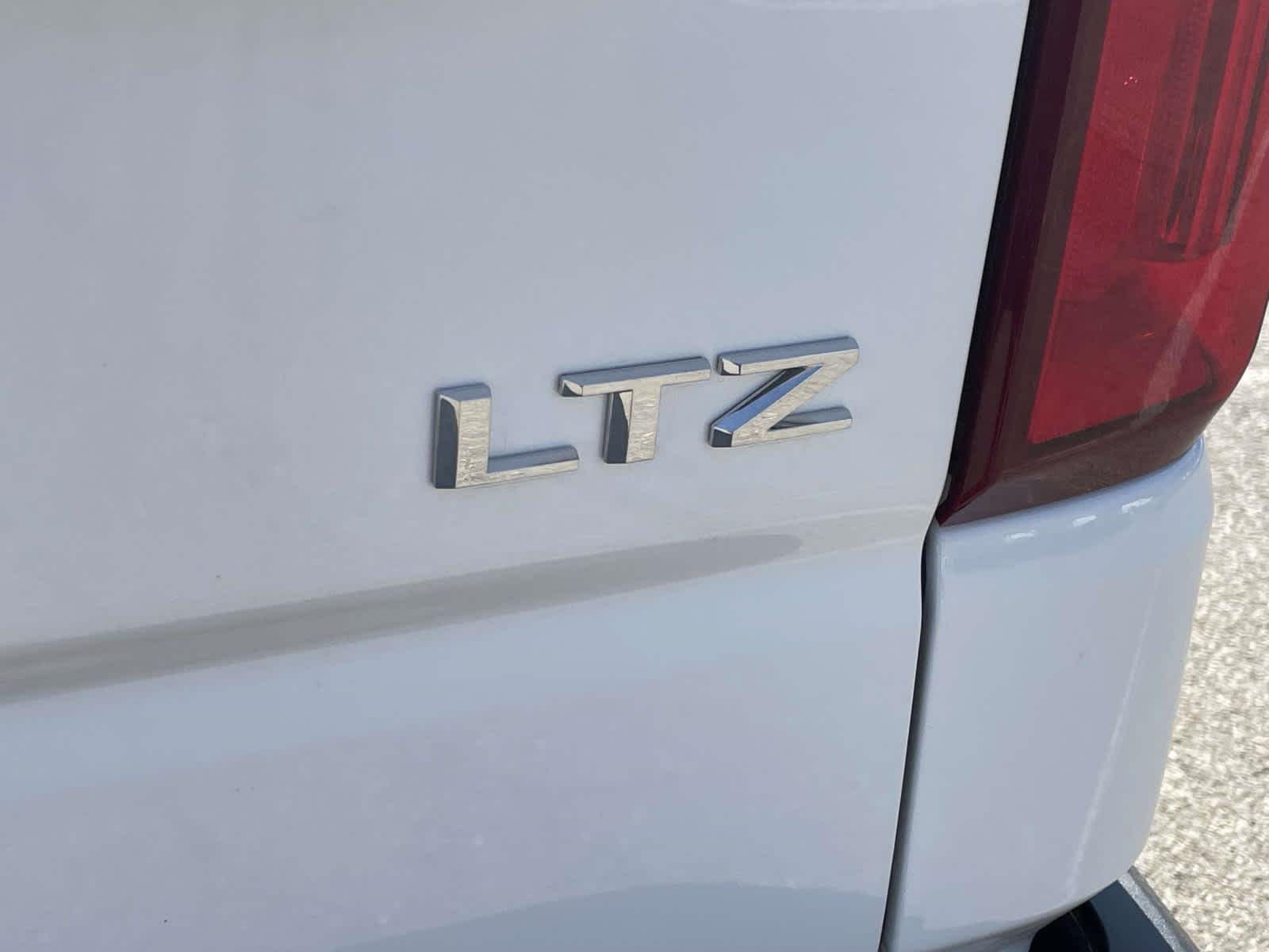 2026 Chevrolet Silverado 1500 LTZ - Photo 11