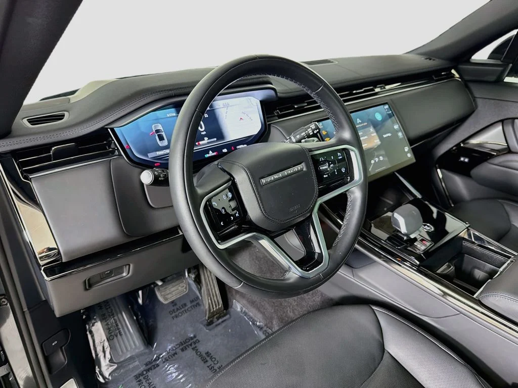 Certified Used 2024 Gray Land Rover SE image 9