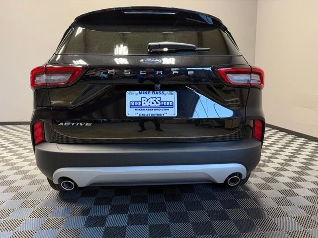 New 2026 Agate Black Metallic Ford Active® image 9