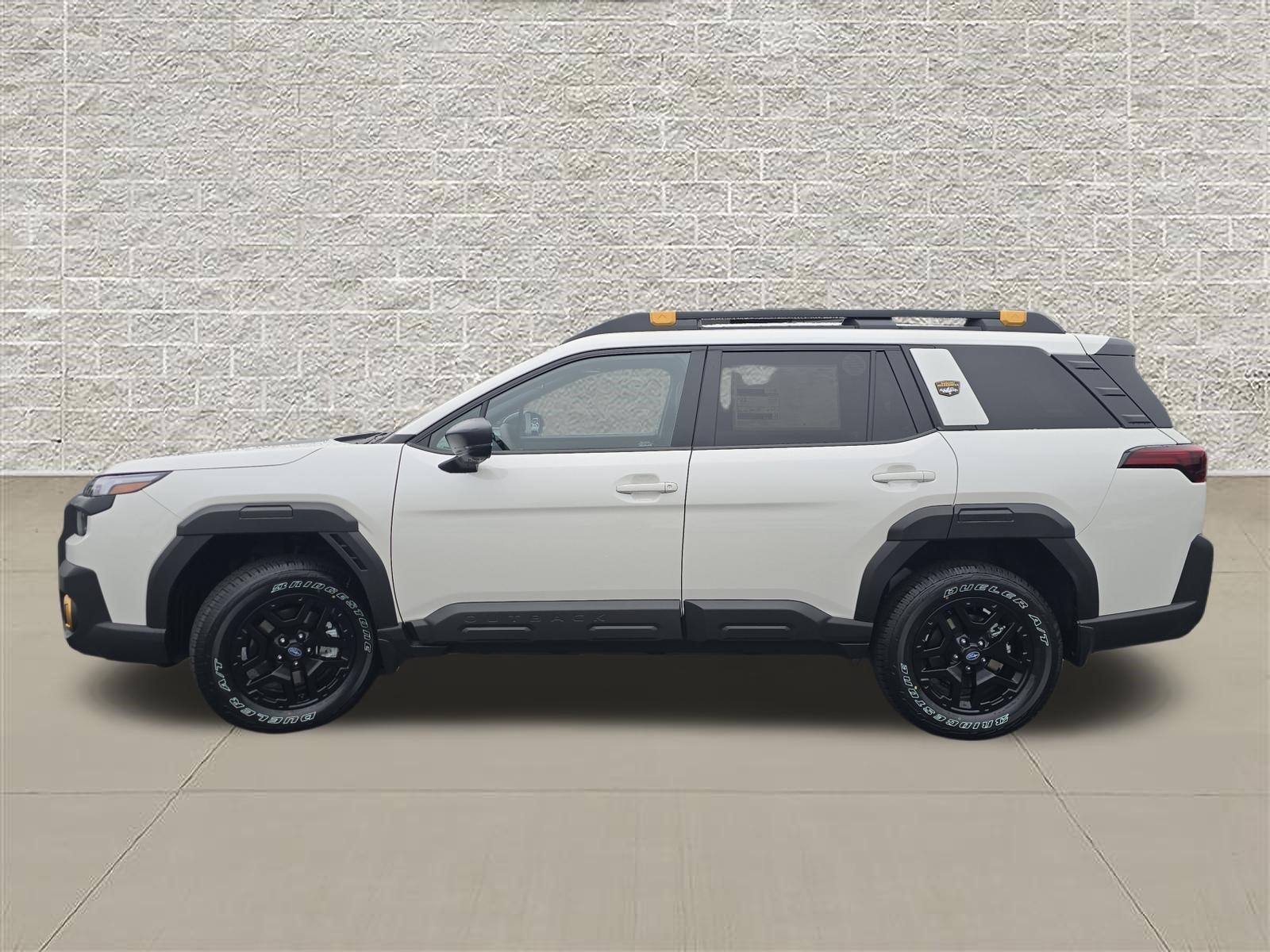 New 2026 CRYSTAL WHITE PEARL Subaru Wilderness image 4
