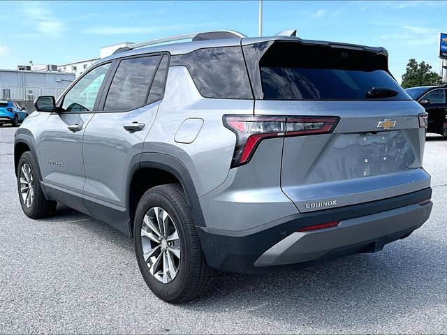 Used 2025 Sterling Gray Metallic Chevrolet LT image 7