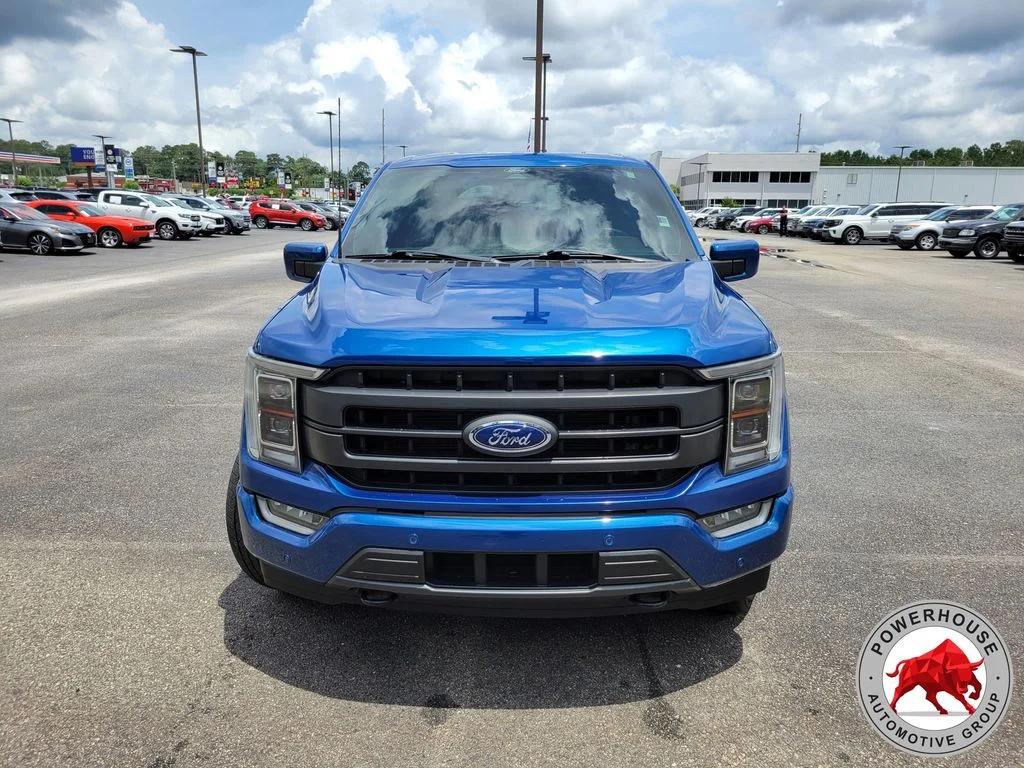 Used 2022 Blue Ford Lariat image 9