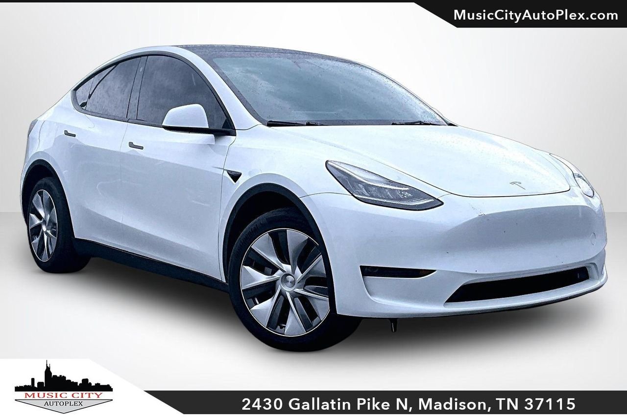 2023 Tesla Model Y Long Range Dual Motor All-Wheel Drive's photo
