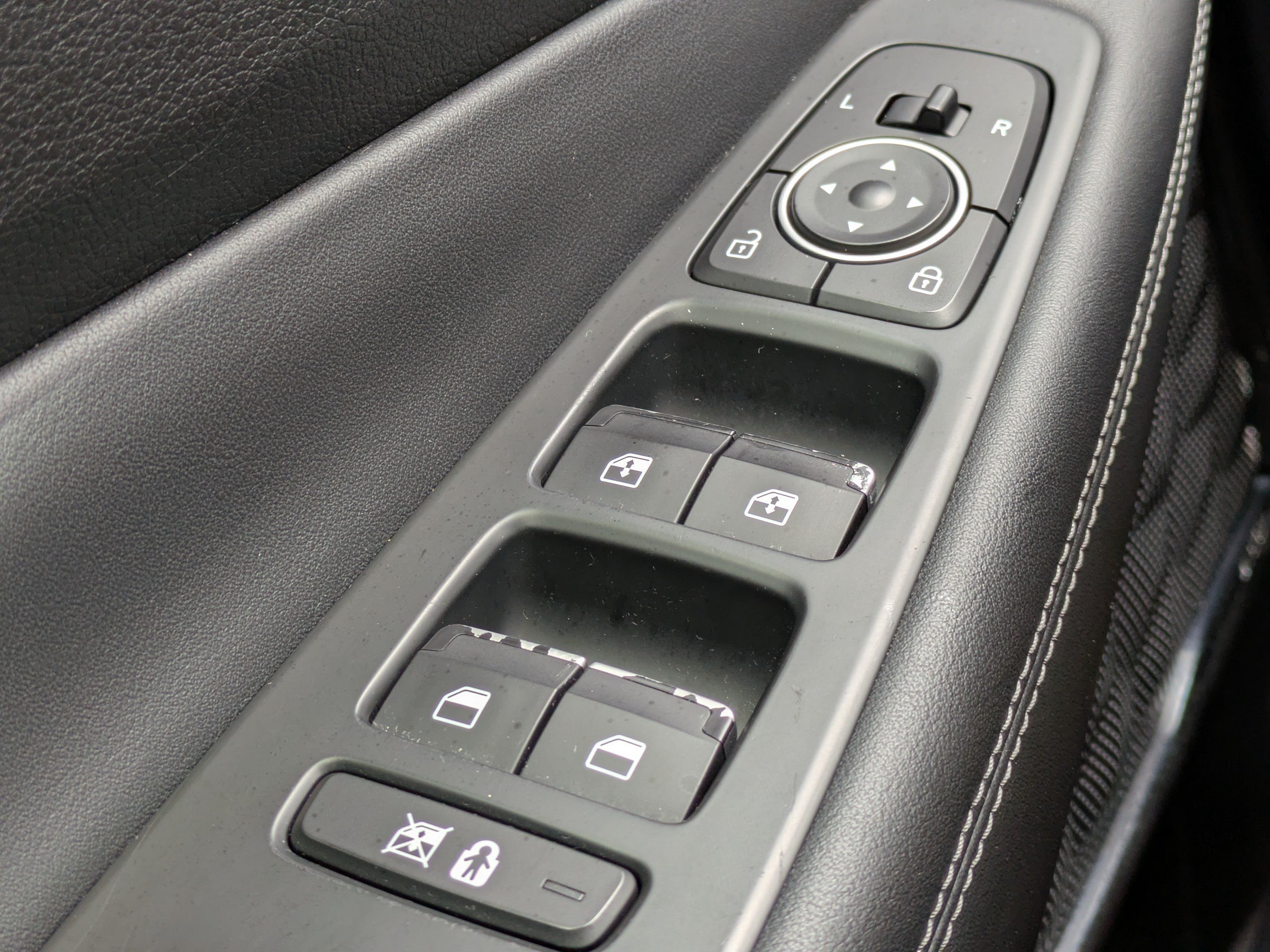 2019 Hyundai Santa Fe Ultimate - Photo 25