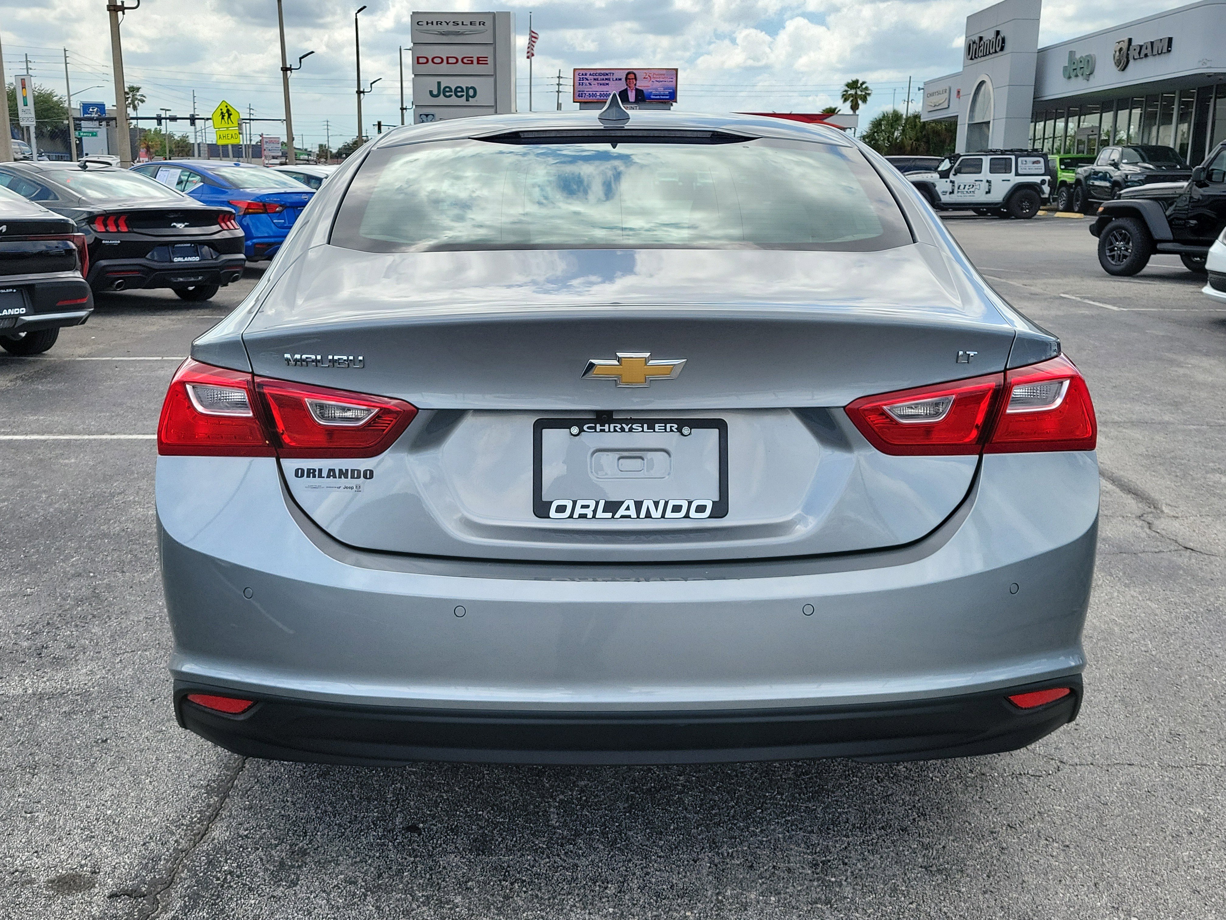 Used 2024 Sterling Gray Metallic Chevrolet LT image 5