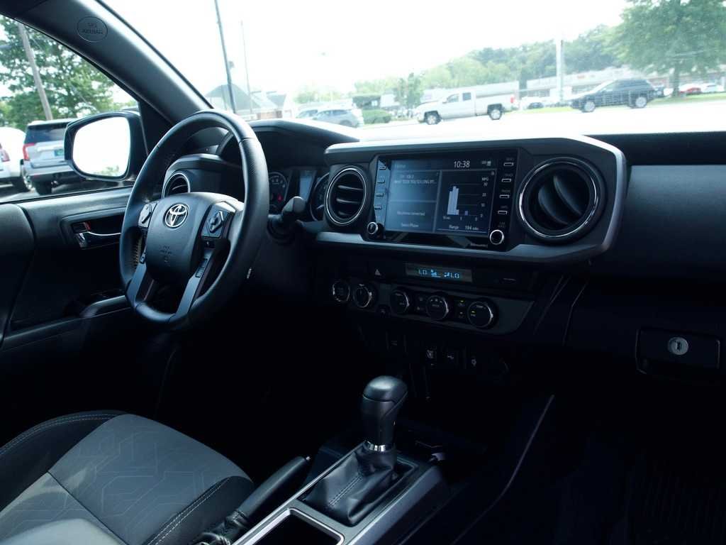 2023 Toyota Tacoma TRD Sport - Photo 32