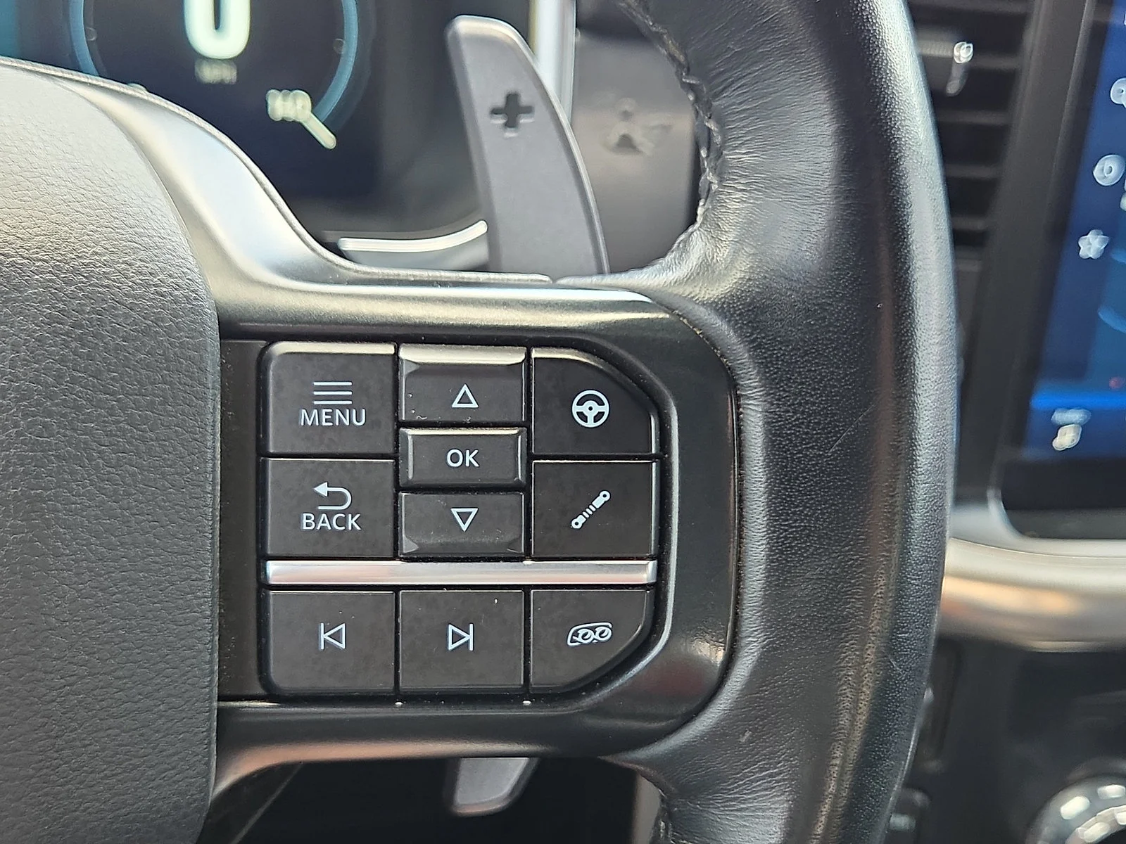 Used 2023 Avalanche Ford Raptor image 22