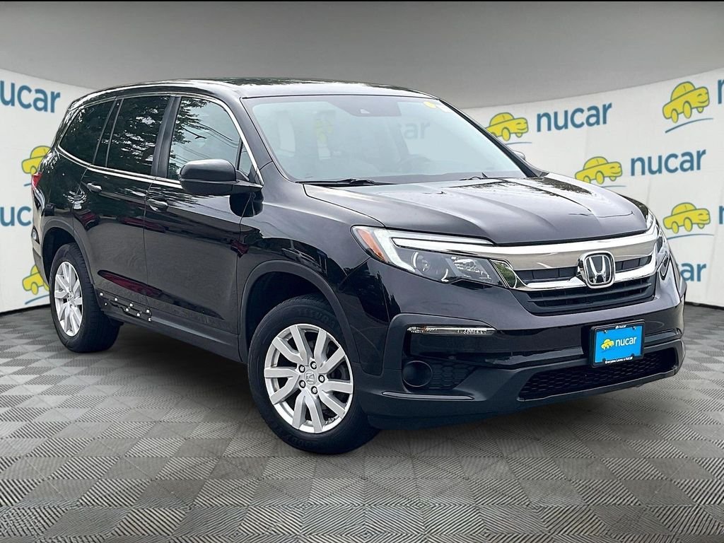 Crystal Black Pearl 2019 Honda Pilot SUV / Crossover All-Wheel Drive 