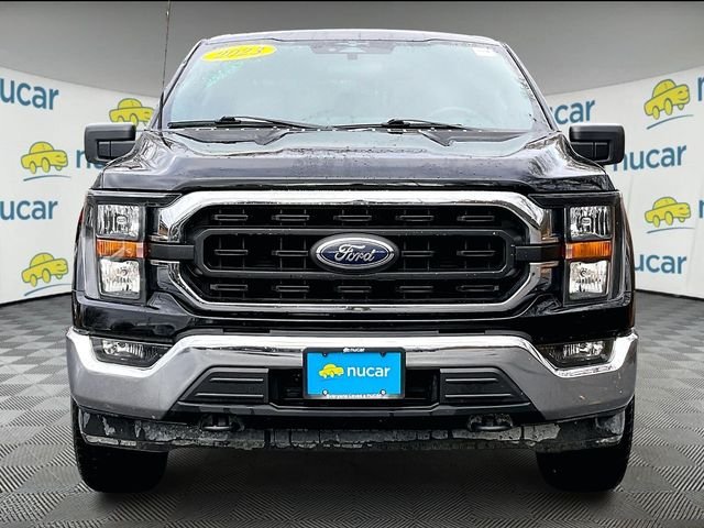 Used 2023 Black Ford XLT image 2
