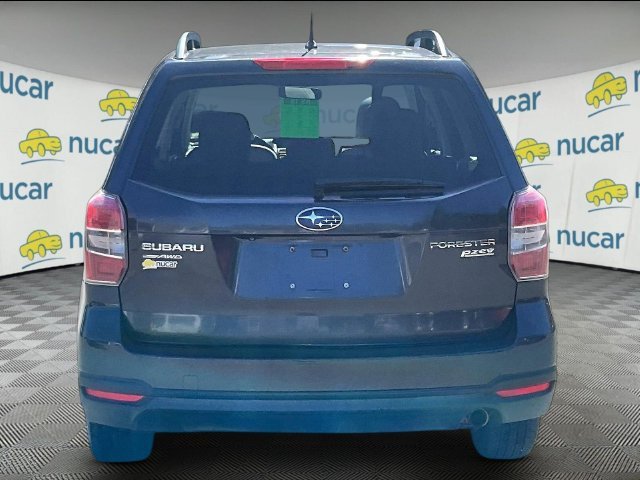 Used 2015 Gray Subaru 2.5i Premium image 4