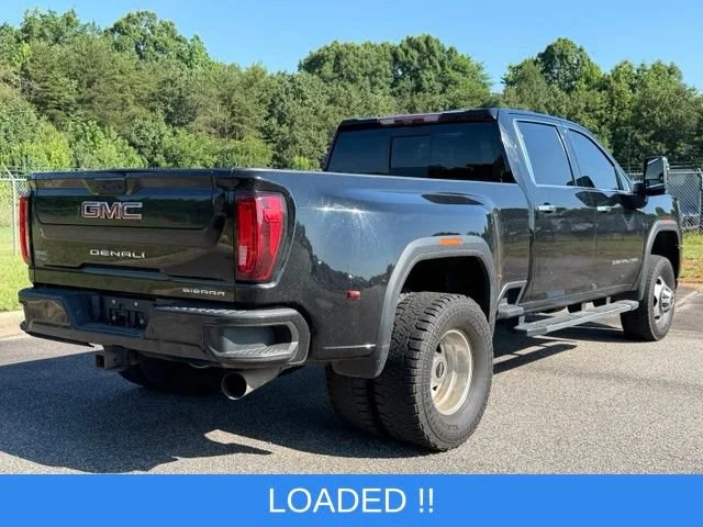 Used 2022 Onyx Black GMC Denali DRW image 5