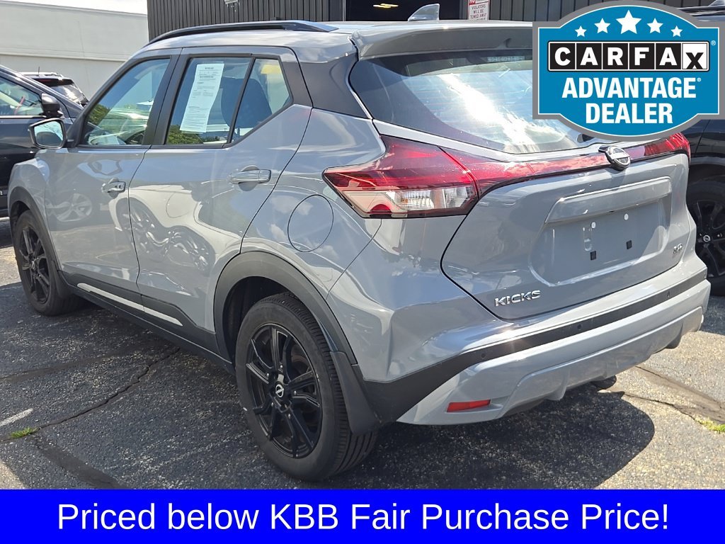 Used 2024 Gray Nissan SR image 11