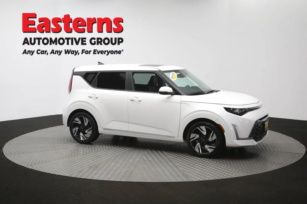 Used 2023 White Kia GT-Line image 47