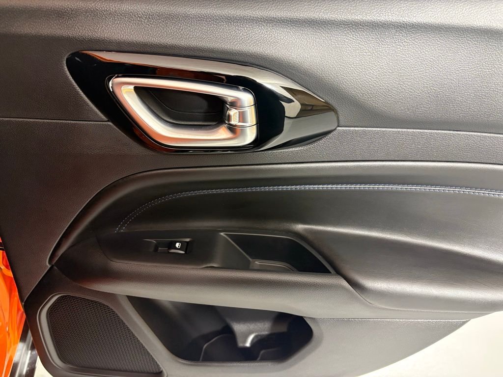 New 2026 Joose Exterior Paint Jeep Latitude image 15