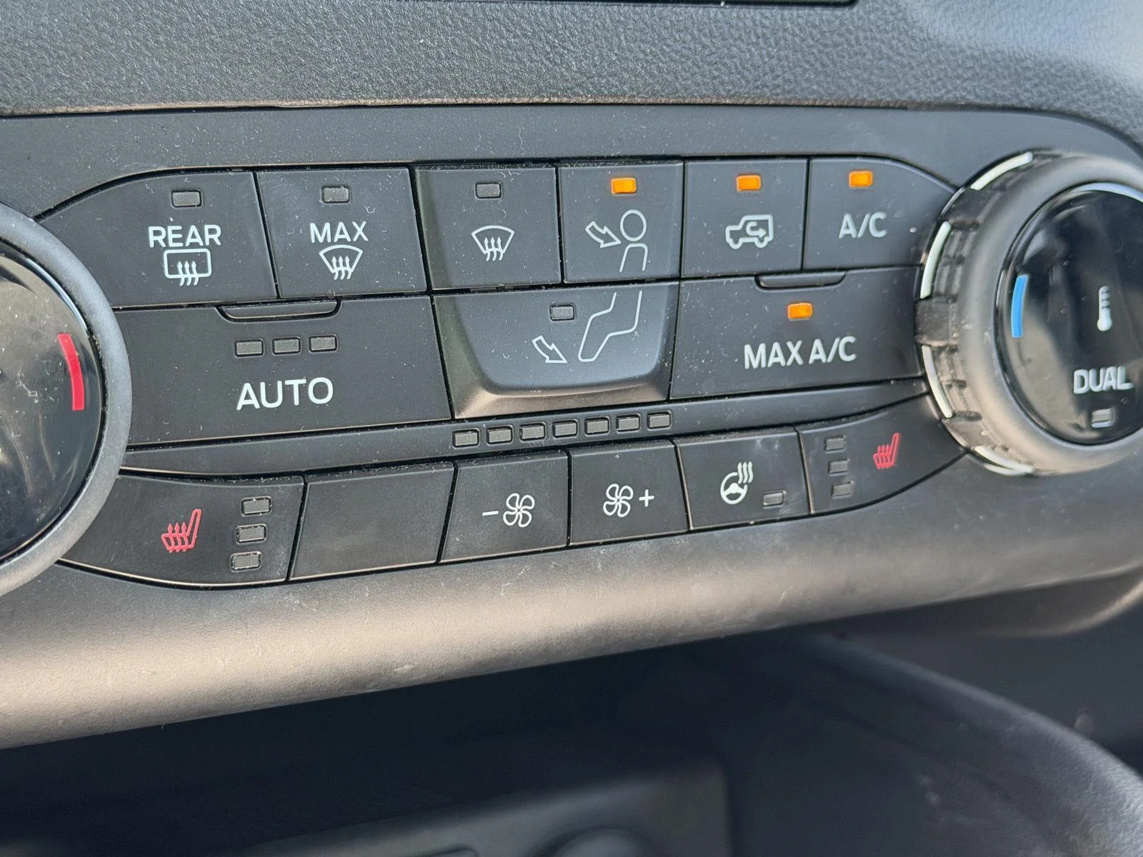 Used 2023 Shadow Black Ford Outer Banks image 8