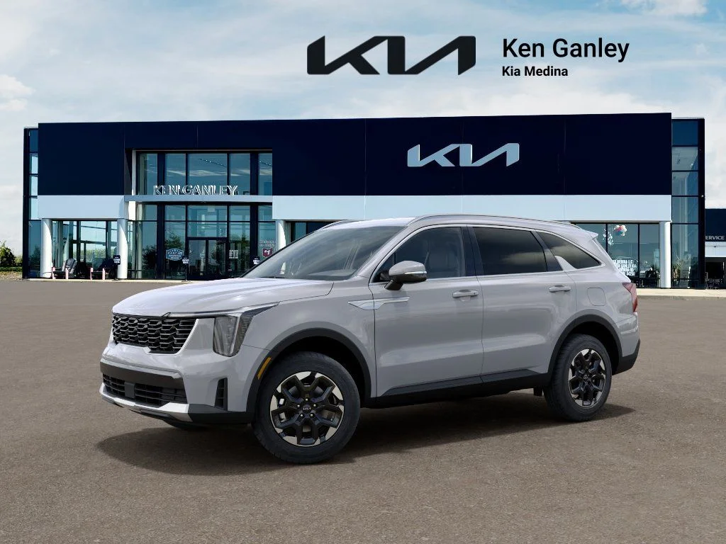 New 2026 Wolf Gray Kia S image 3