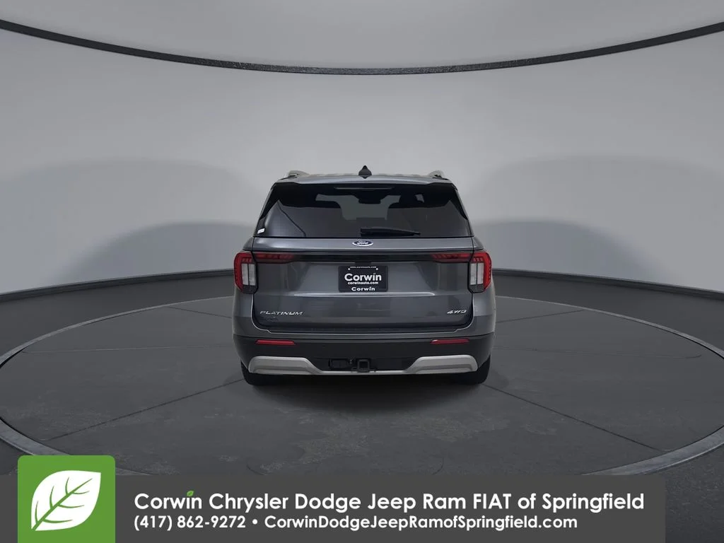 Used 2025 Gray Ford Platinum image 13
