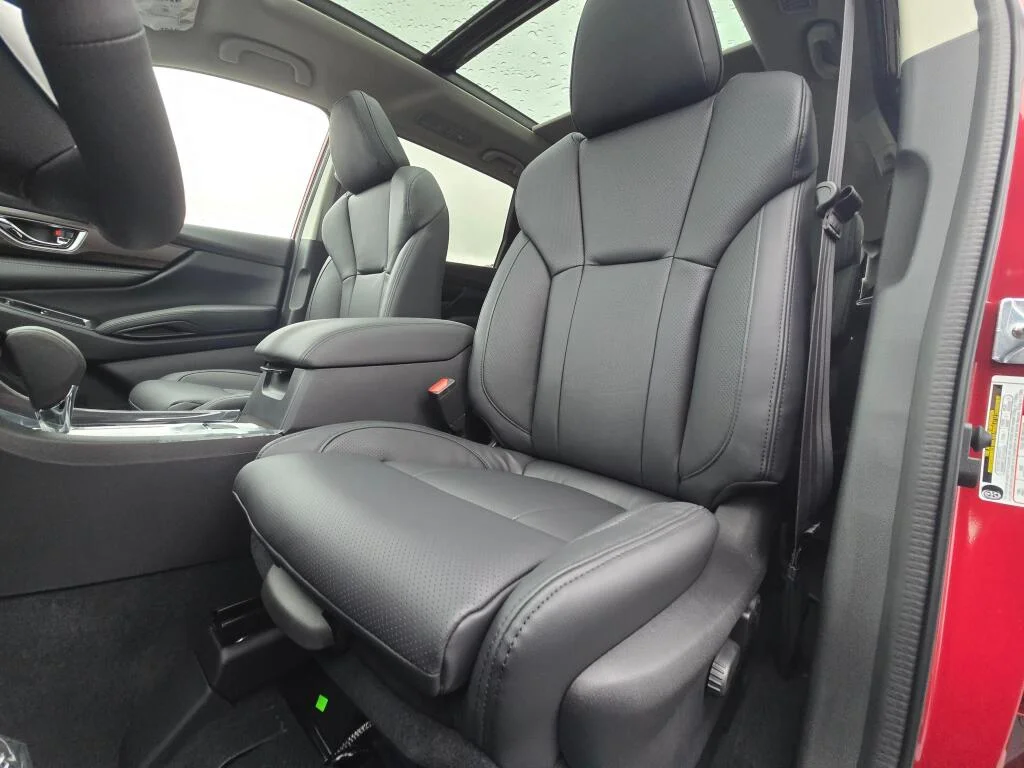 2026 Subaru Ascent Touring - Photo 18