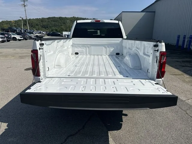 New 2026 Oxford White Ford XL image 21