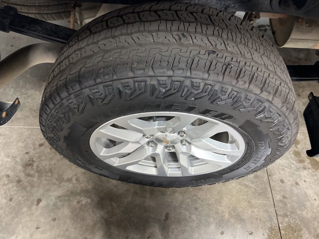 2022 Chevrolet Silverado 1500 LT - Photo 21