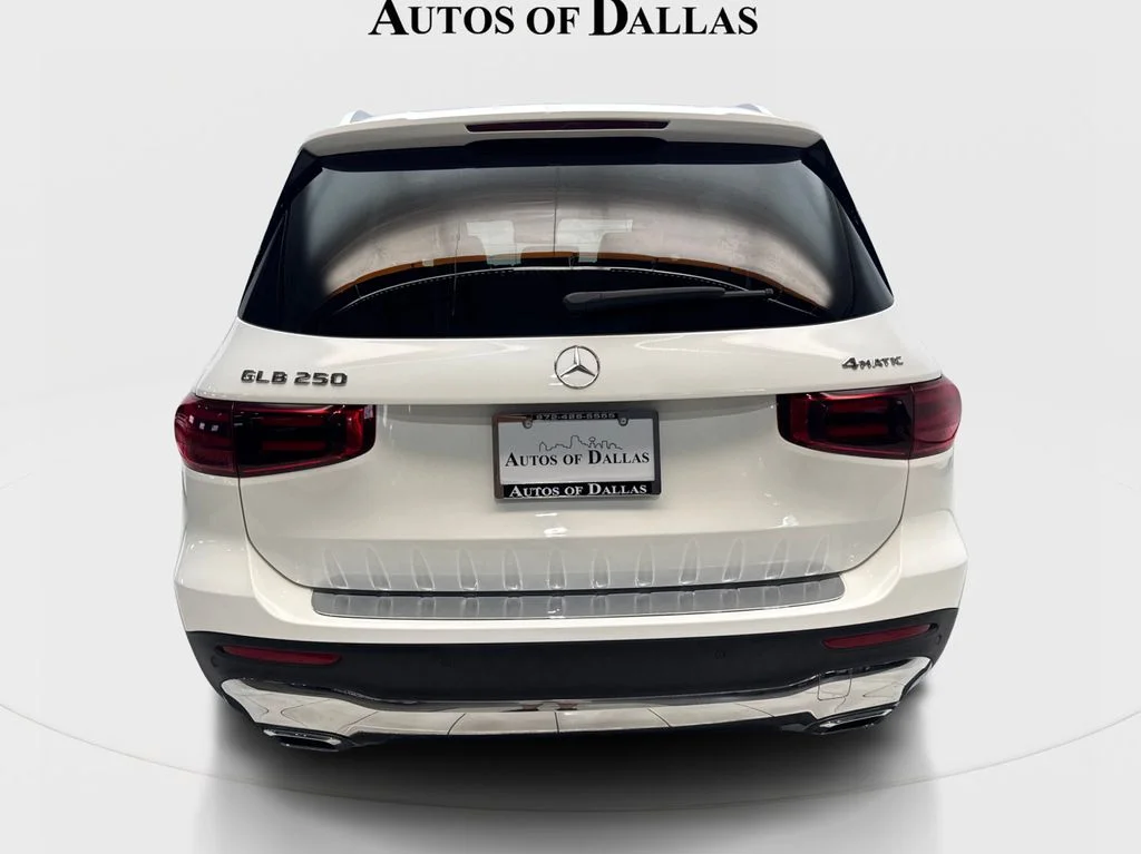 Used 2025 White Mercedes-Benz GLB 250 image 8