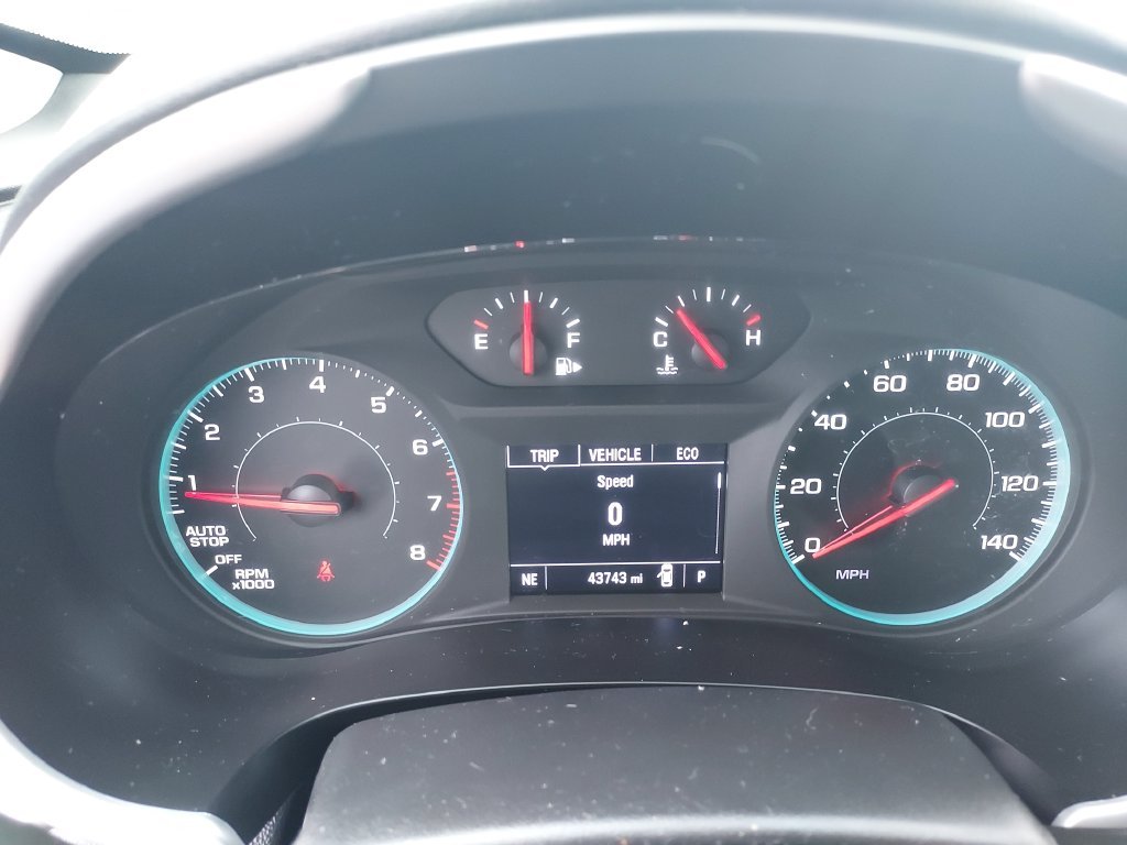 Used 2024 Gray Chevrolet RS image 18