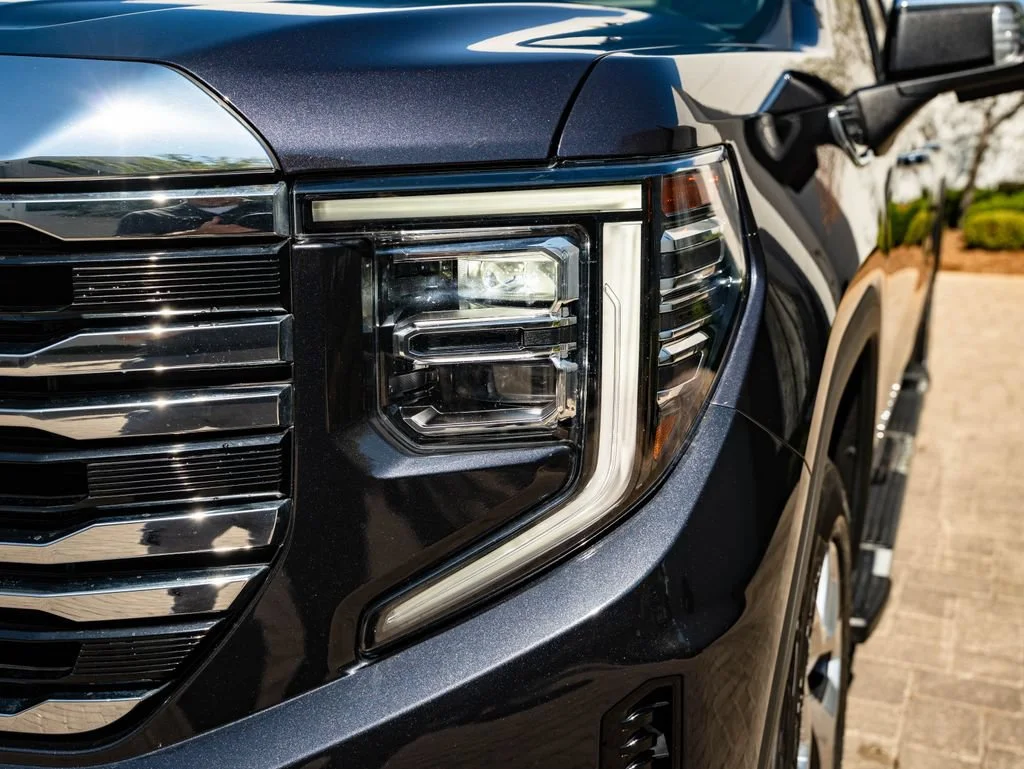 Used 2023 Titanium Rush Metallic GMC SLT image 14