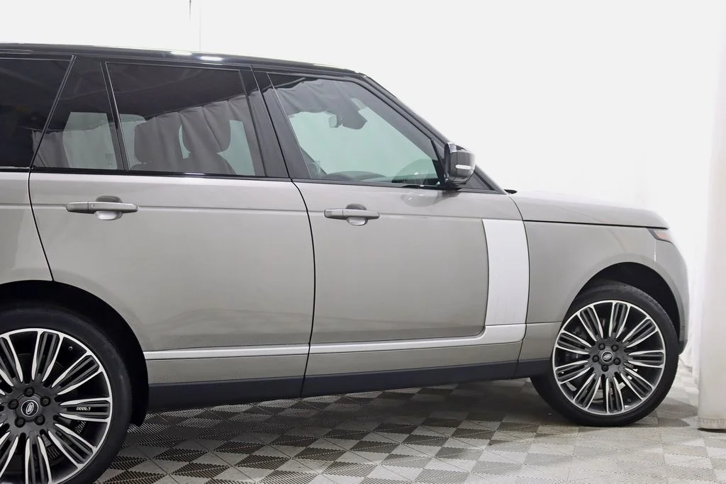 Used 2021 Gray Land Rover Westminster image 10