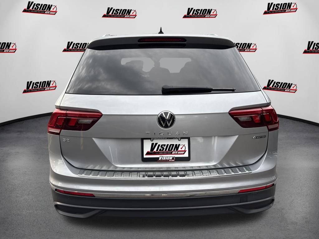 Used 2022 Gray Volkswagen 2.0T SE image 6