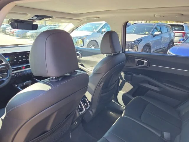 New 2026 Ivory Silver Kia S image 24