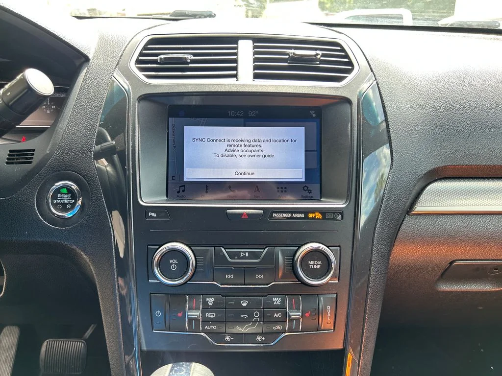 Used 2019 Black Ford XLT image 16