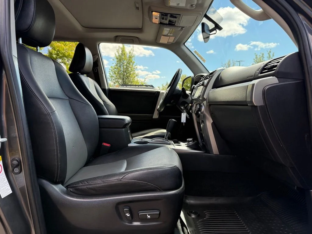 Used 2016 Gray Toyota SR5 Premium image 20
