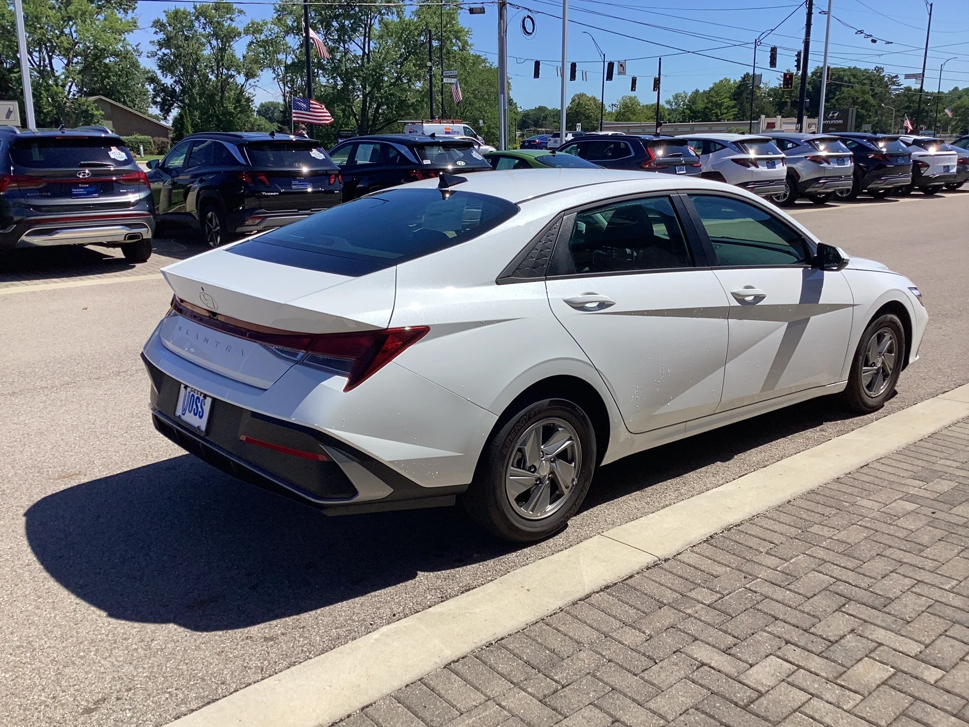 New 2026 Serenity White Pearl Hyundai SE image 11