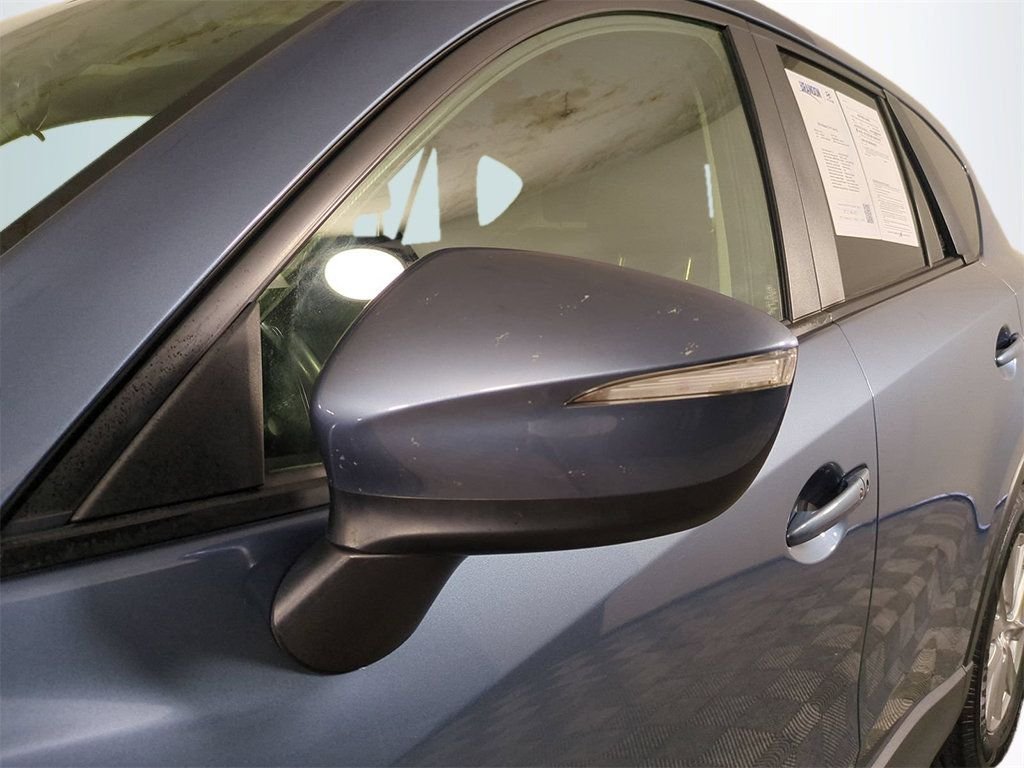 Used 2016 Blue Mazda Touring image 12