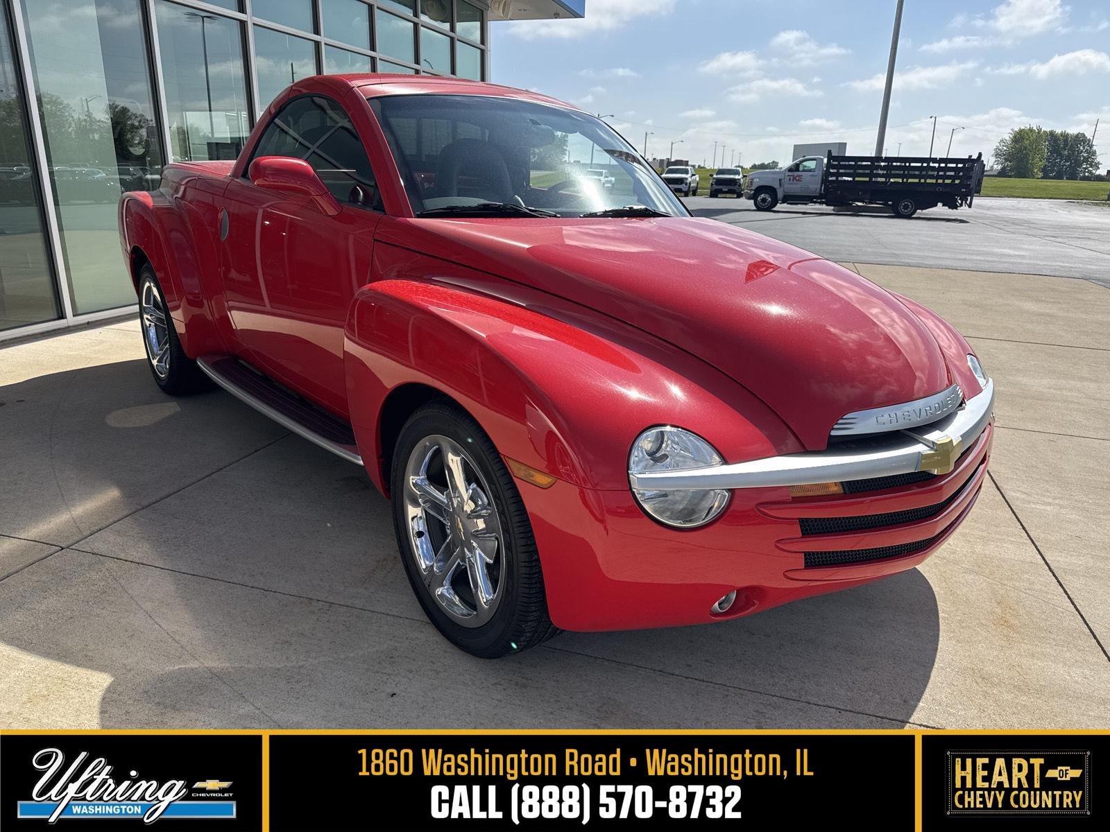 2005 Chevrolet SSR LS's photo
