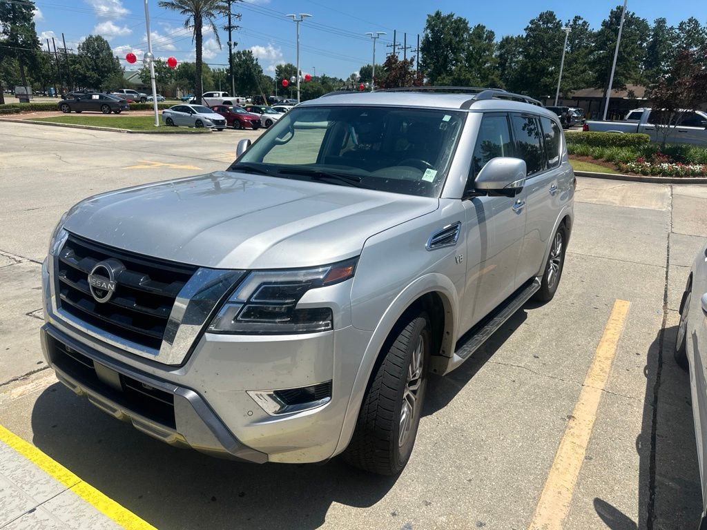 Used 2022 Silver Nissan SL image 1